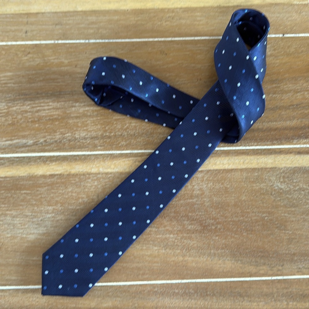 RAJA | 100% Navy Silk Necktie—NWOT | One Size